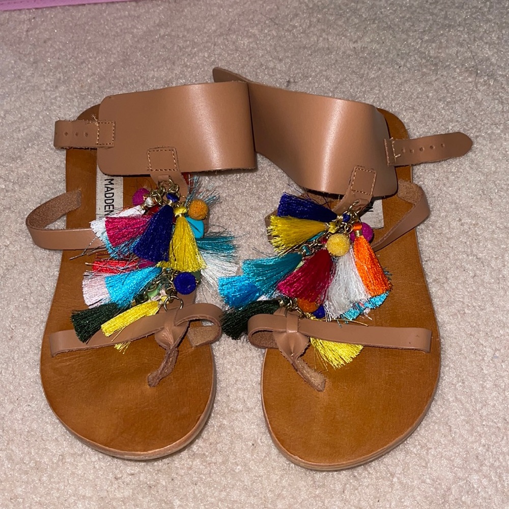 Steve madden colorful tassel sandal
